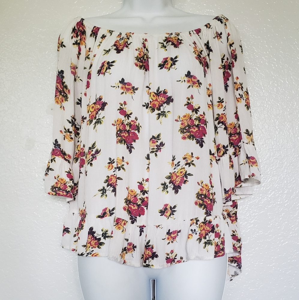 White Floral Bell Sleeves Blouse Top Size Medium Moon Orchid